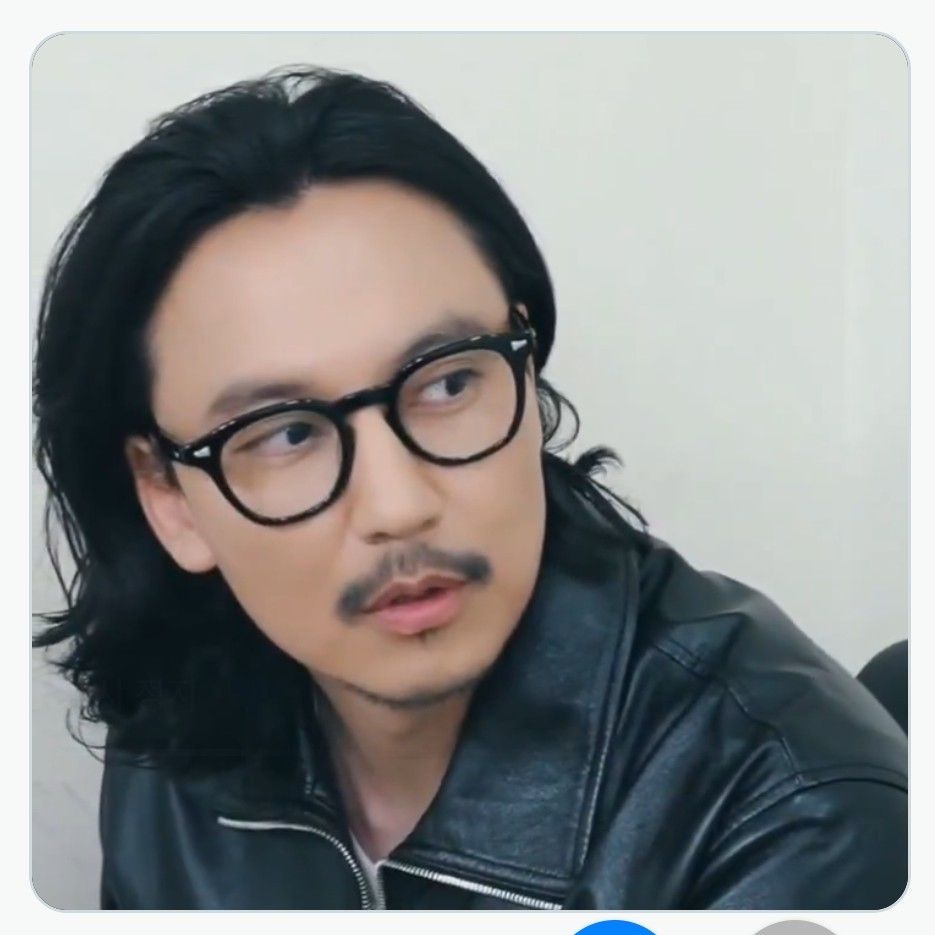 Recent activity shot of Kim Namgil