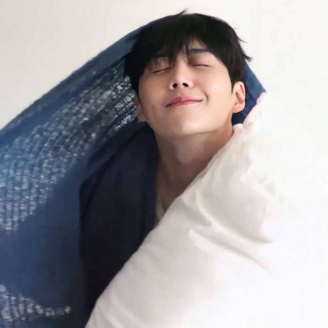 Latest photo of Kim Seonho