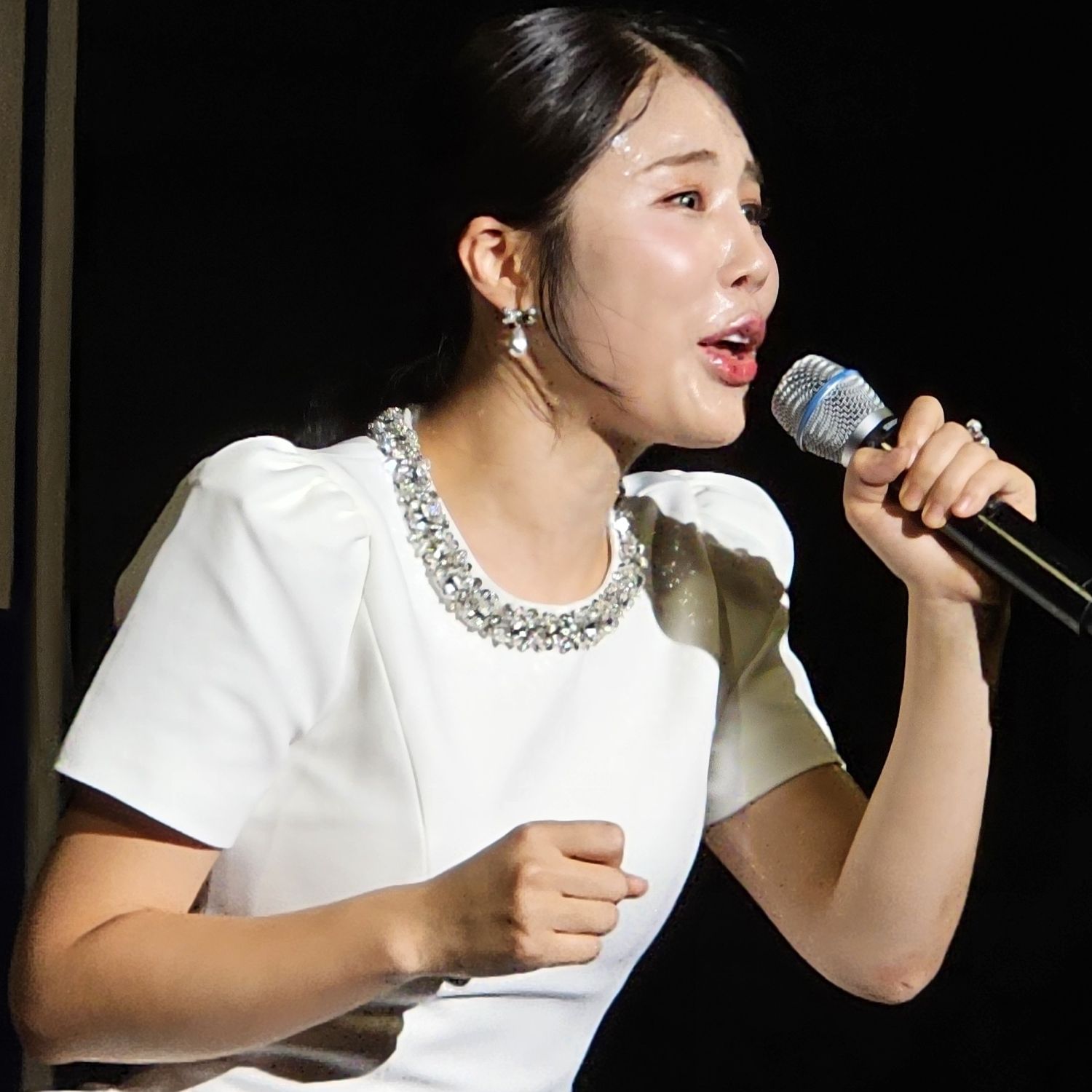 A moment captured by a fan of Kim Soyou