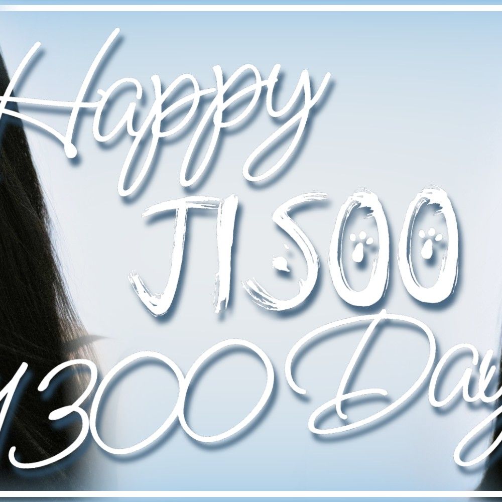 Behind-the-scenes cut of Jisoo (1995)