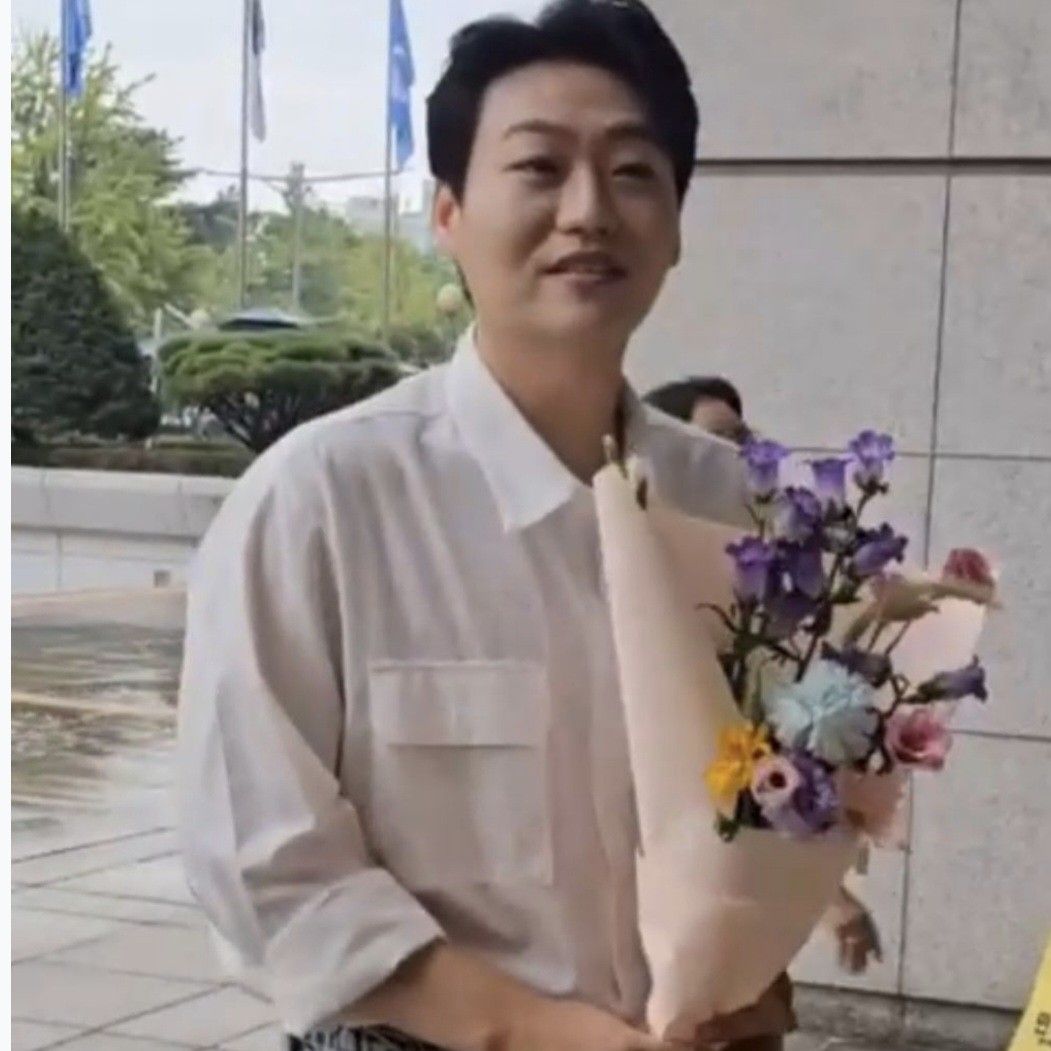 Latest photo of Min Soohyun