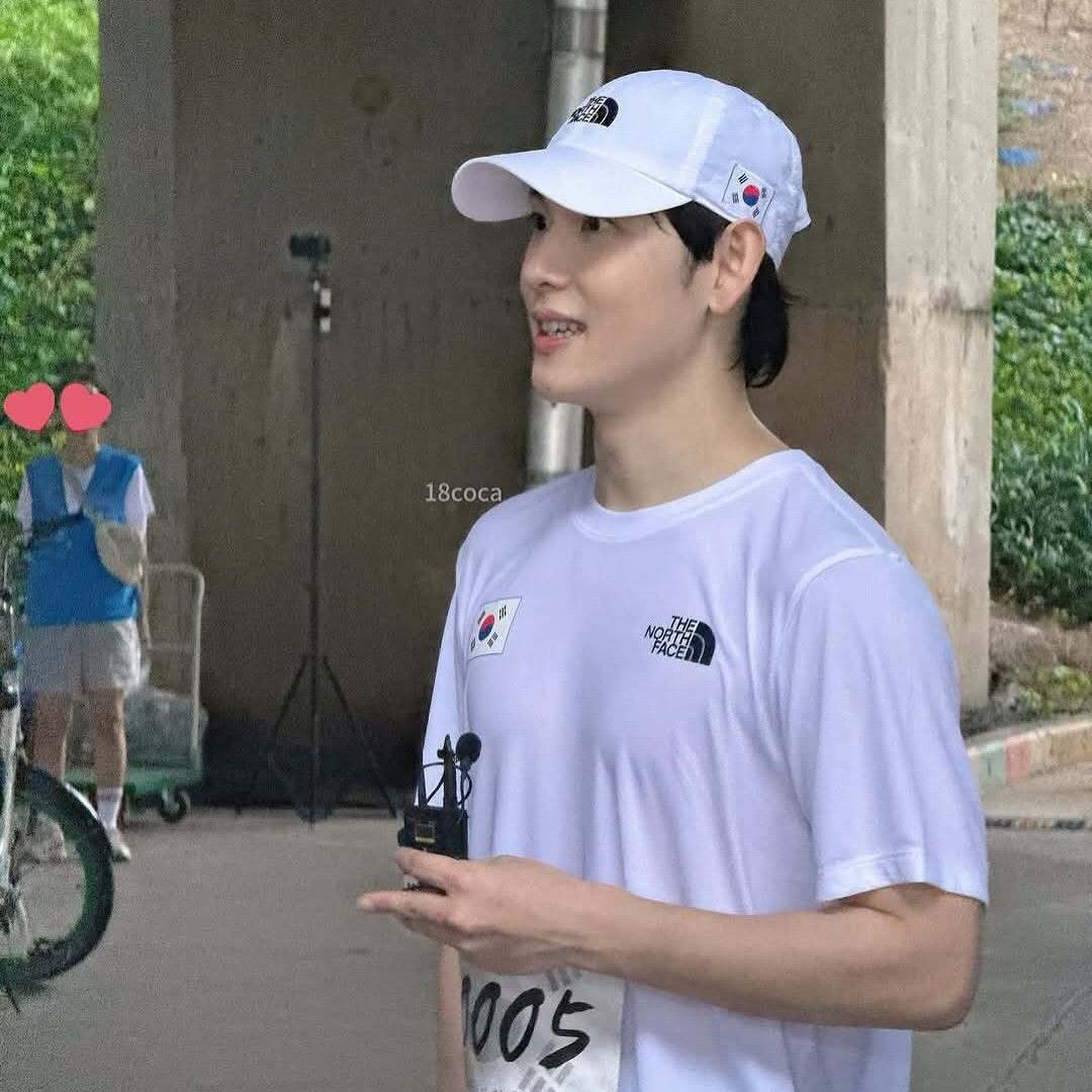 Latest photo of Yim Siwan