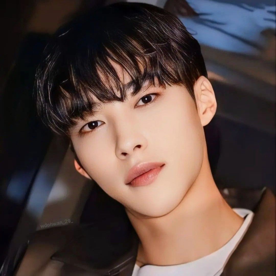 우도환의 최신 사진