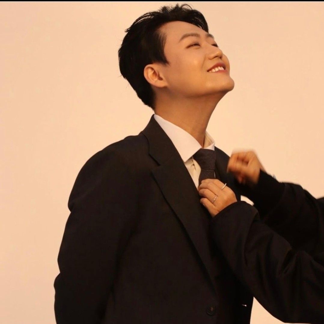 Recent activity shot of Min Soohyun