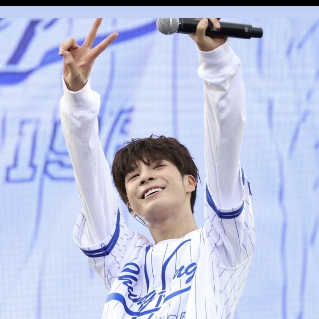 Foto kegiatan terbaru dari Jeong Dongwon