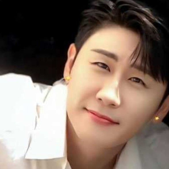 영탁의 최신 사진