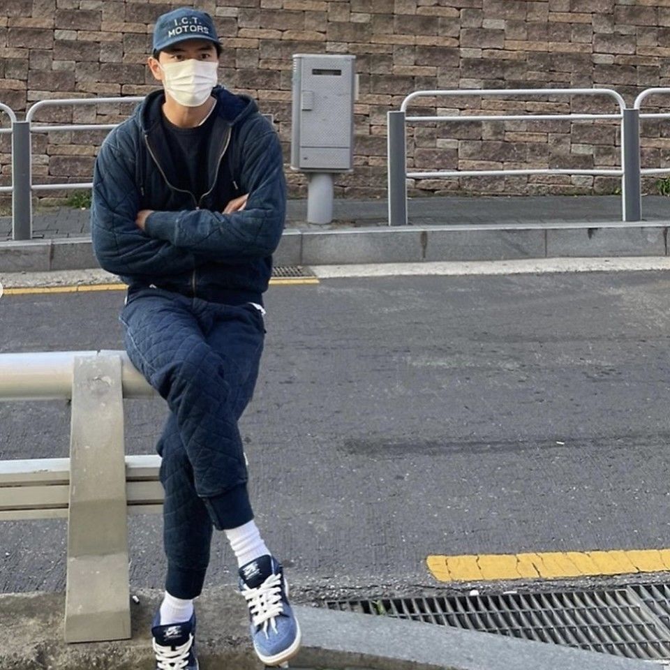 Recent activity shot of Lee Jinwook