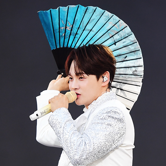 박서진 최근 활동샷