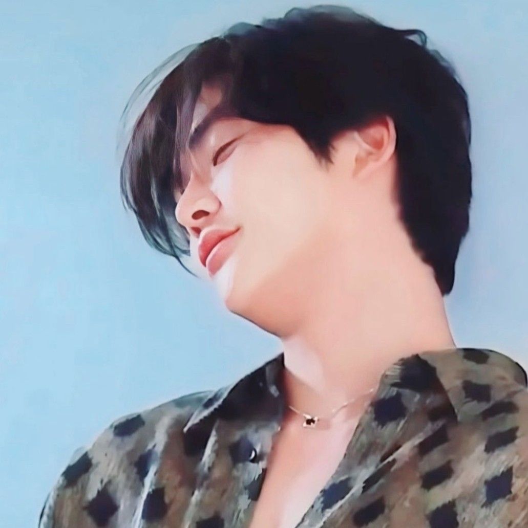 Latest photo of Rowoon