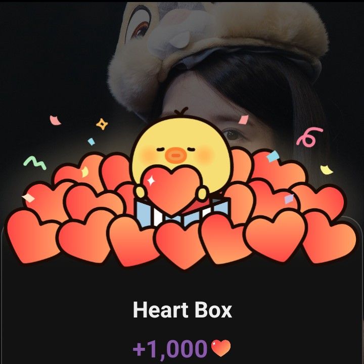 Cuplikan di balik layar dari IU