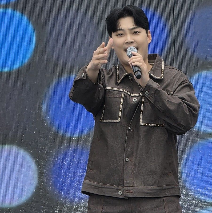 Latest photo of Kim Kyungmin