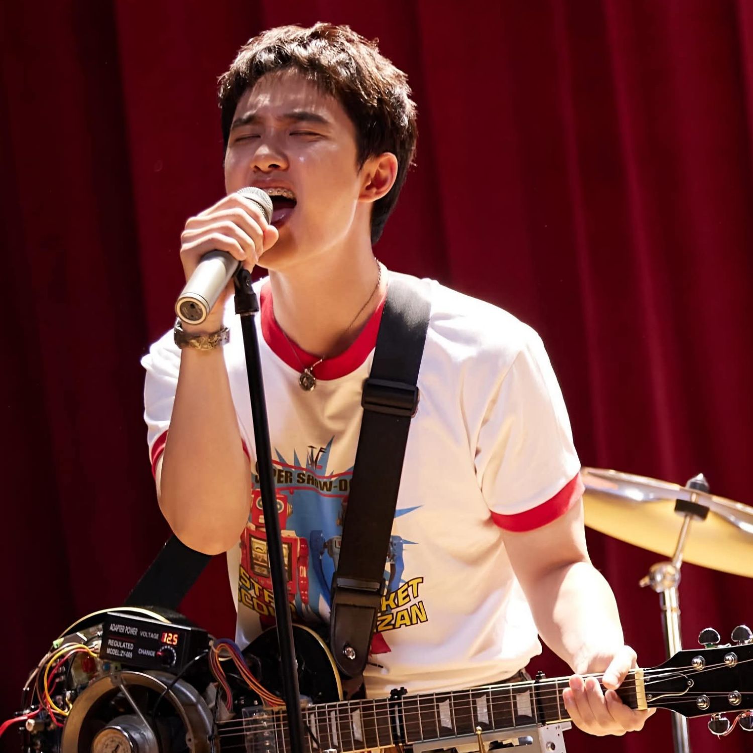 Behind-the-scenes cut of Doh Kyungsoo (D.O.)