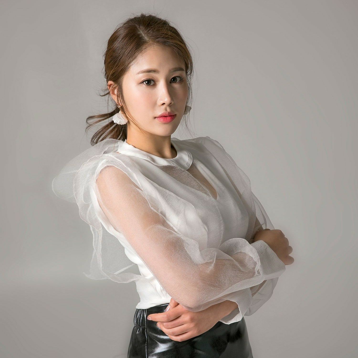 Latest photo of Kim Soyou