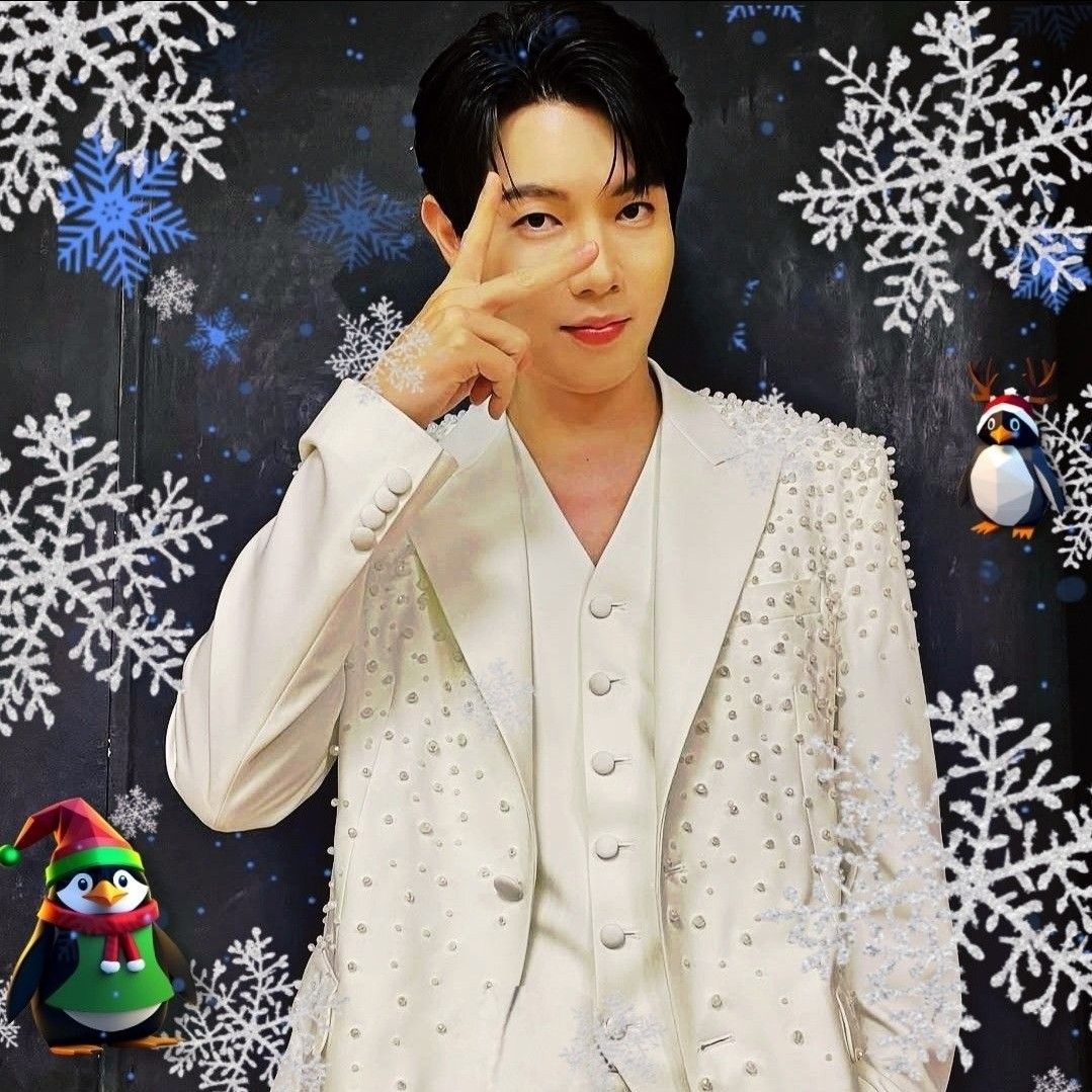 Recent activity shot of Son Taejin