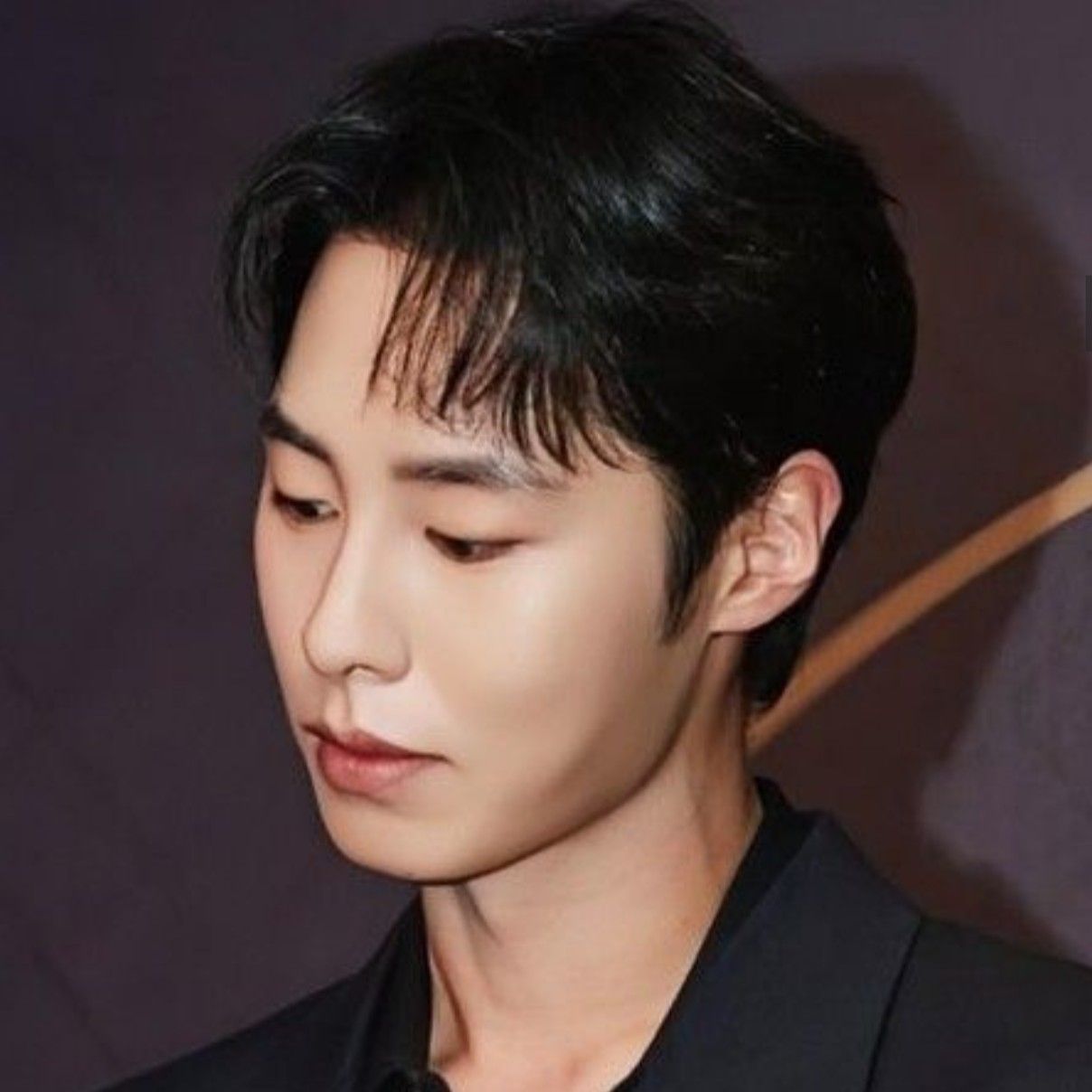 A moment captured by a fan of Lee Jaewook