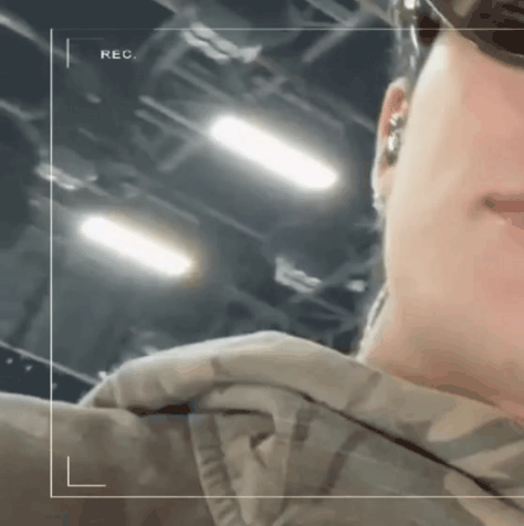 A moment captured by a fan of Dylan Wang