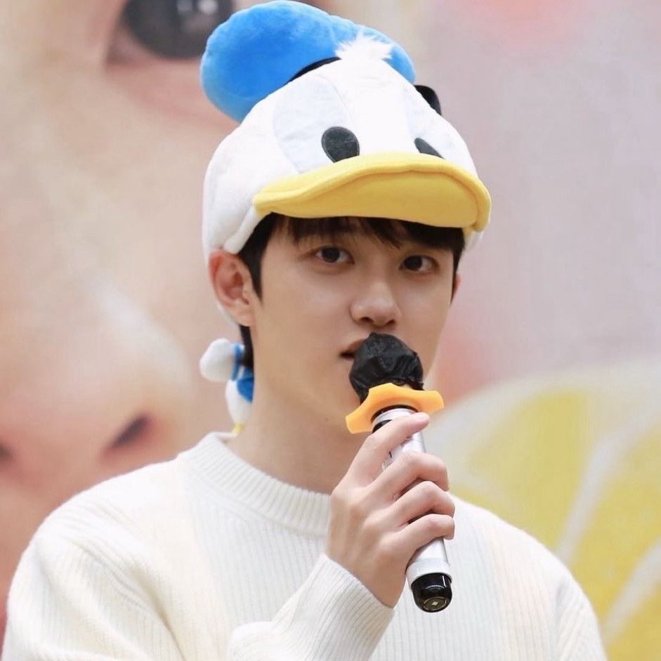 도경수 (디오) 최근 활동샷