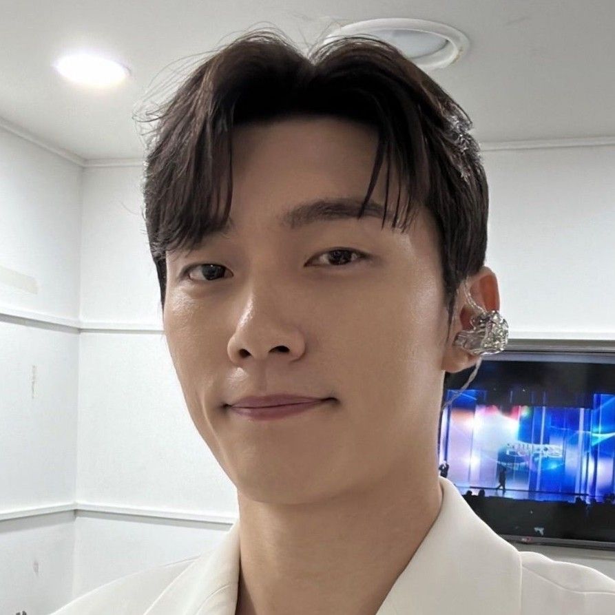 Jeon Jonghyeok的幕后花絮