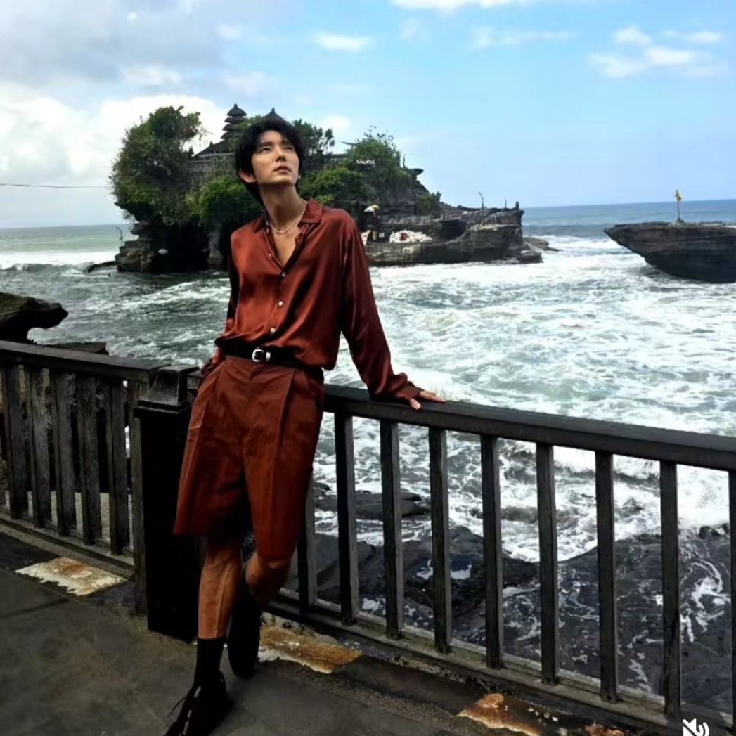 Foto terbaru dari Lee Joongi