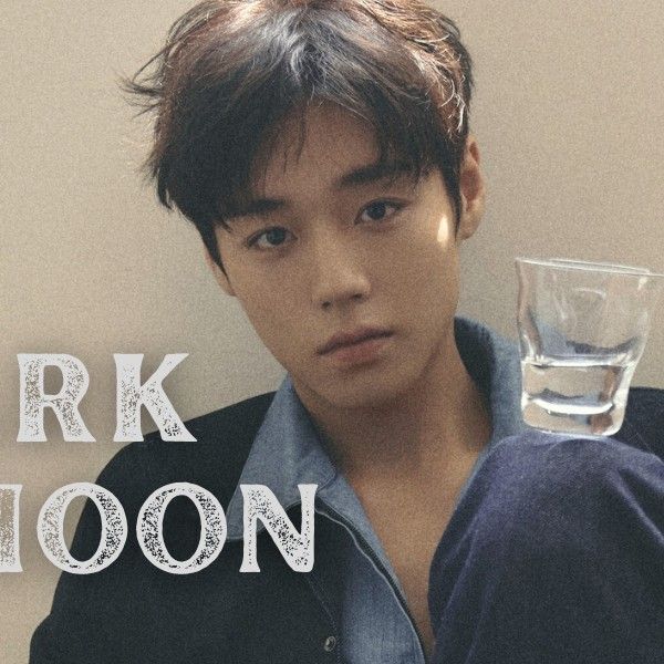 A moment captured by a fan of Park Jihoon