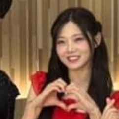Behind-the-scenes cut of Bae Ahyeon