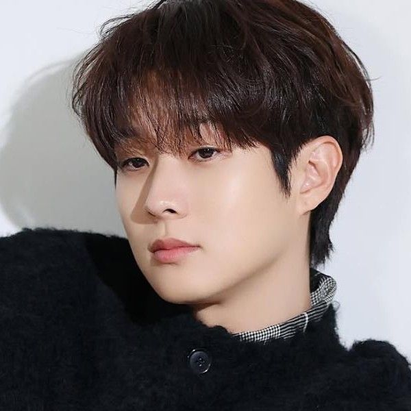 A moment captured by a fan of Choi Wooshik