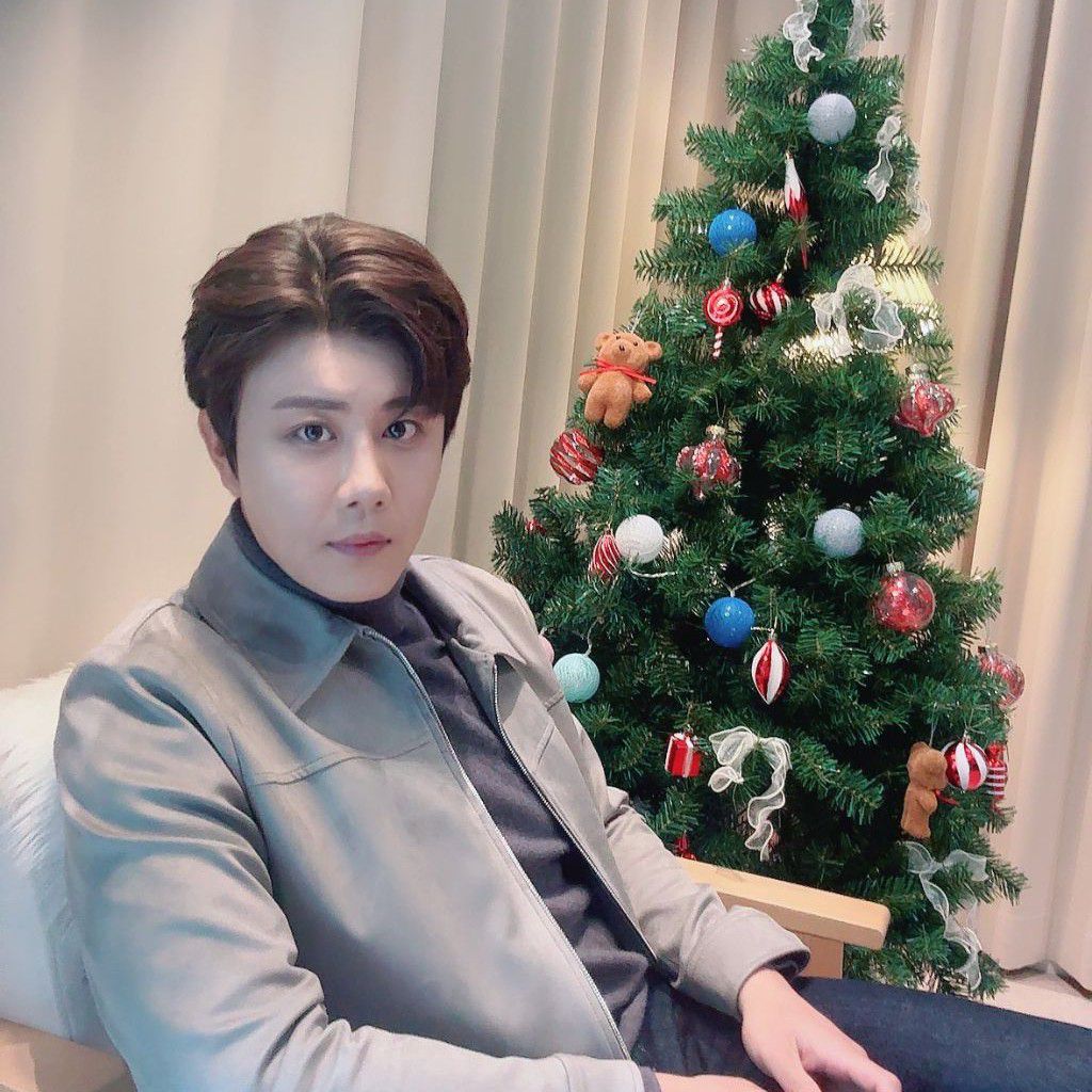 Behind-the-scenes cut of Jin Haesung