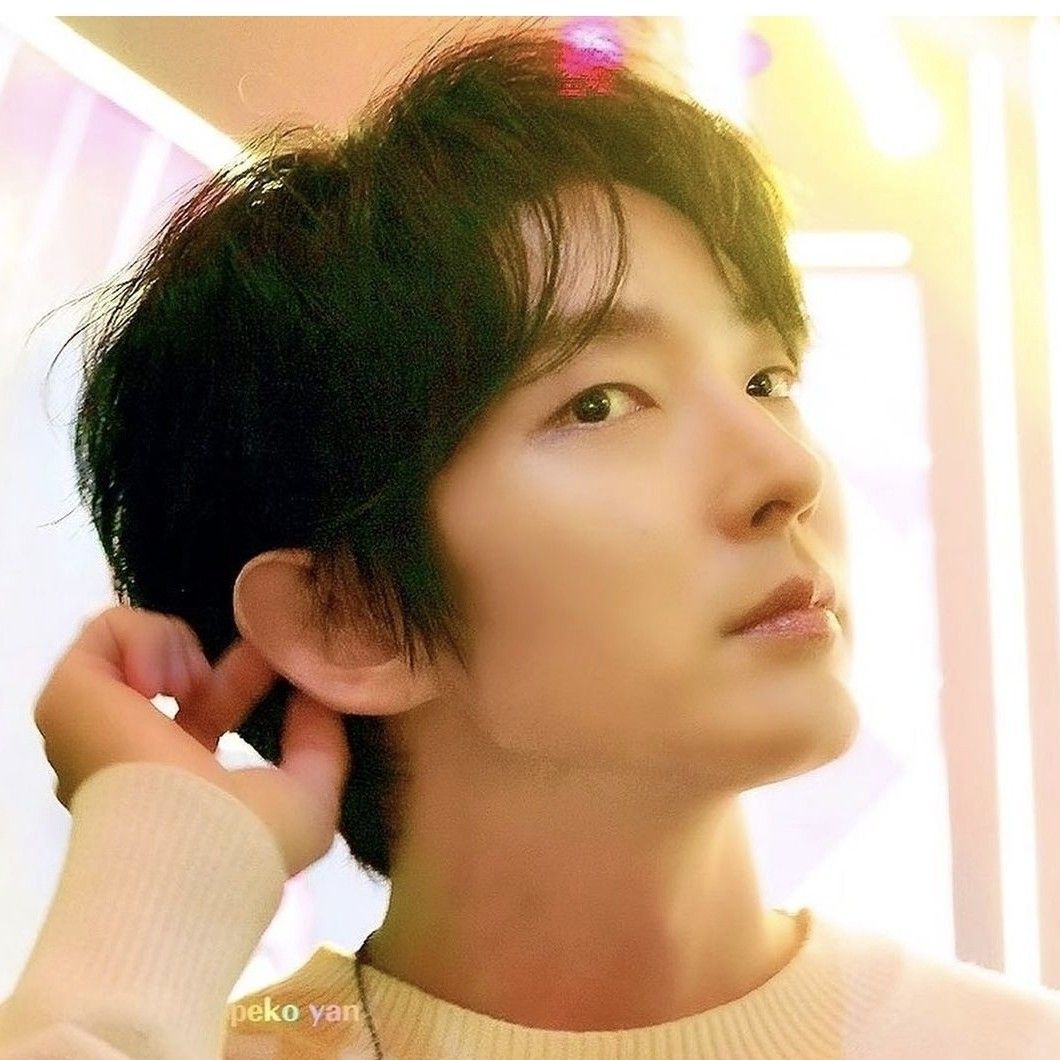 Recent activity shot of Lee Joongi