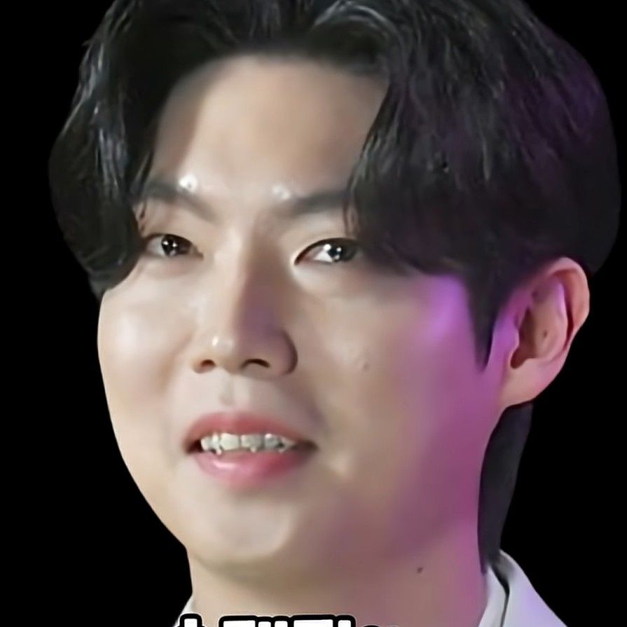 Recent activity shot of Son Taejin