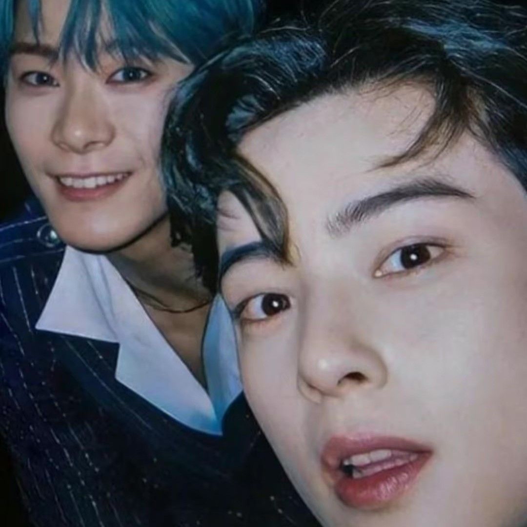 Recent activity shot of Cha Eunwoo