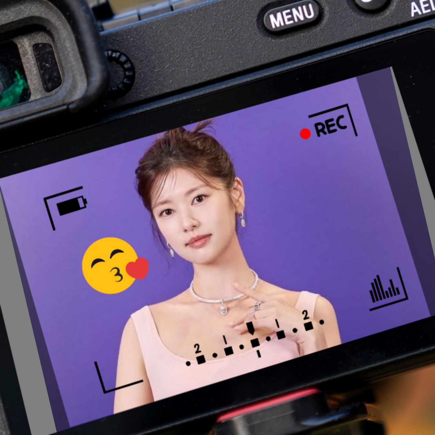 Behind-the-scenes cut of Jung Somin