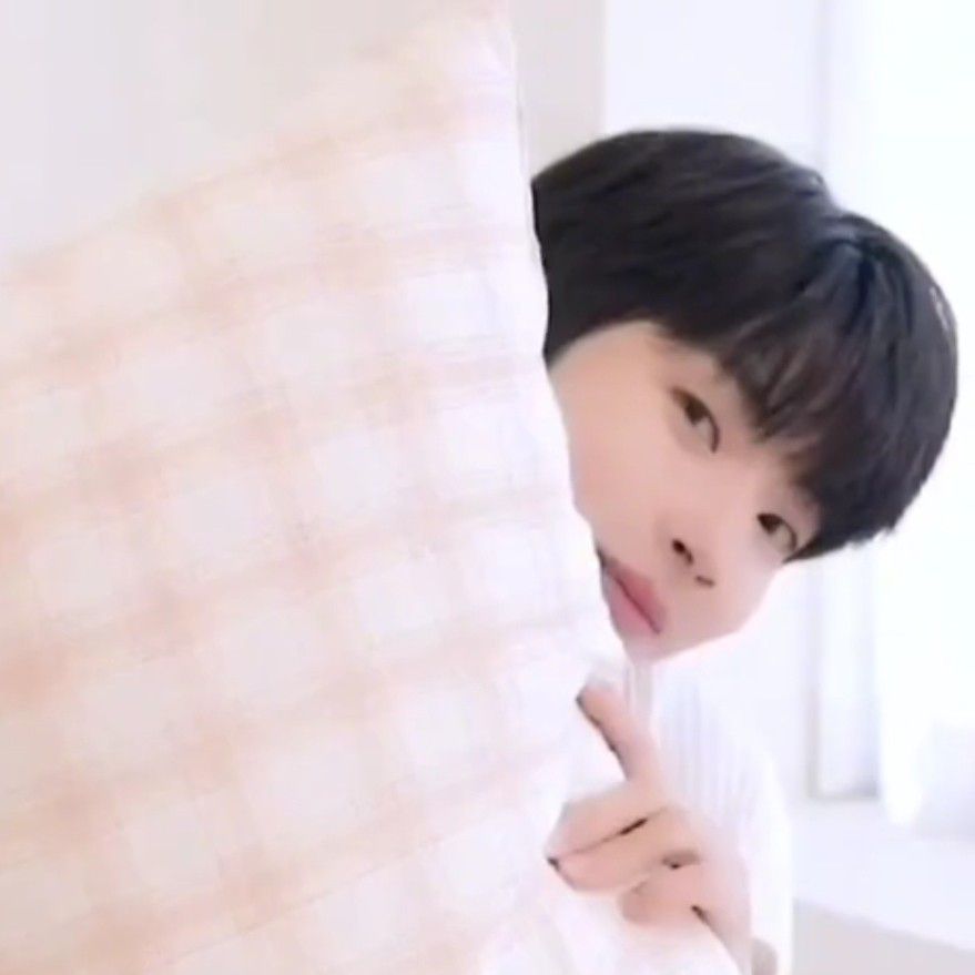 Latest photo of Hwang Inyoup