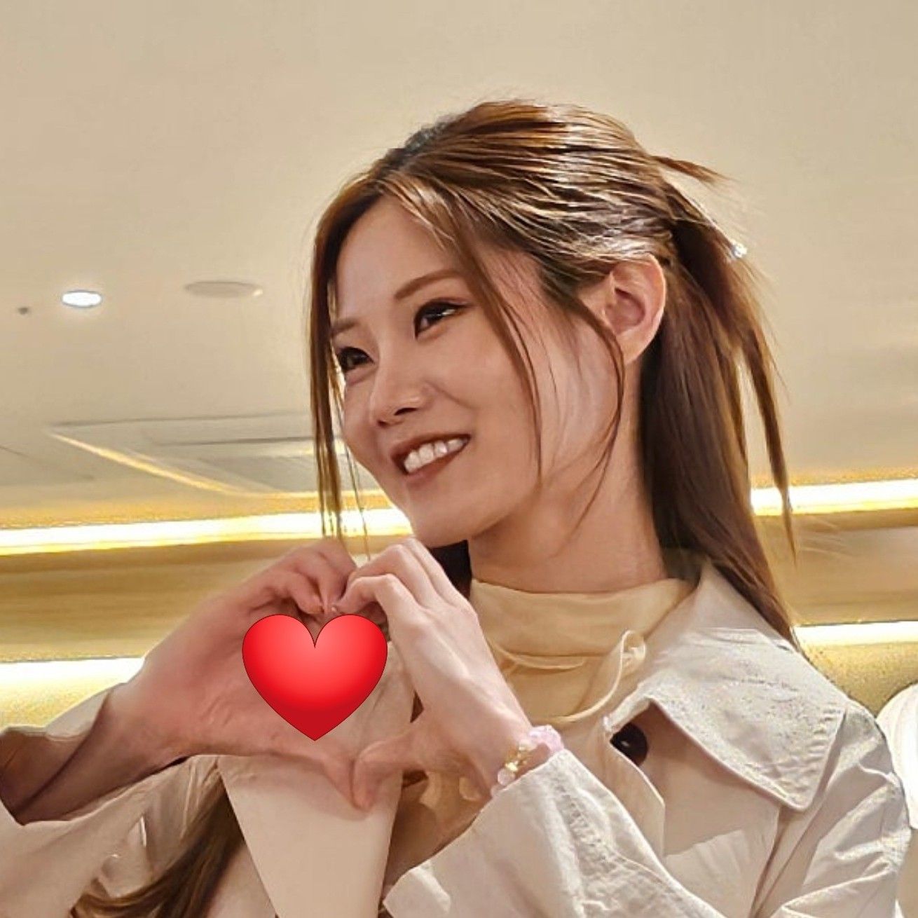 A moment captured by a fan of Bae Ahyeon