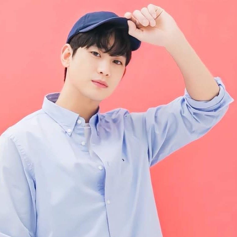 Behind-the-scenes cut of Kim Soohyun