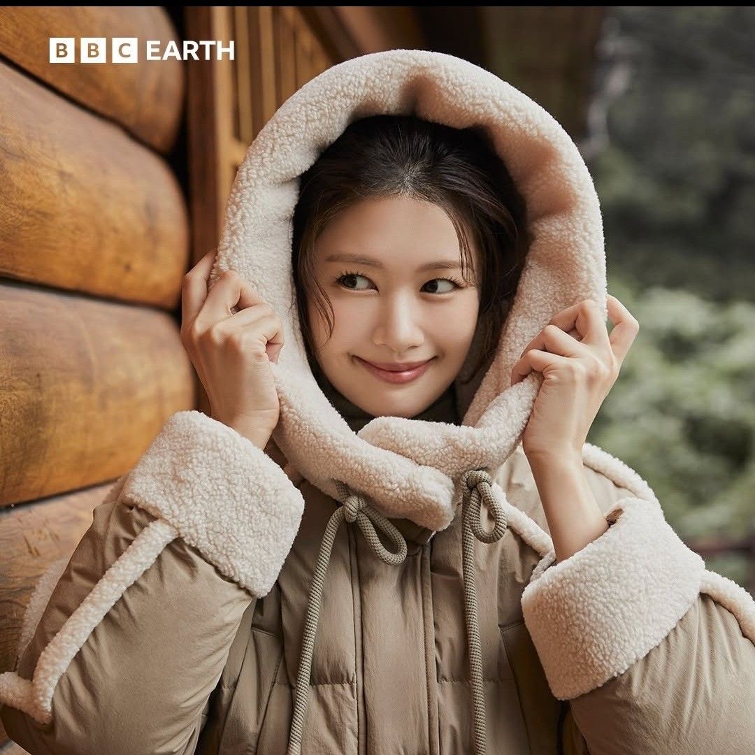 Behind-the-scenes cut of Jung Somin