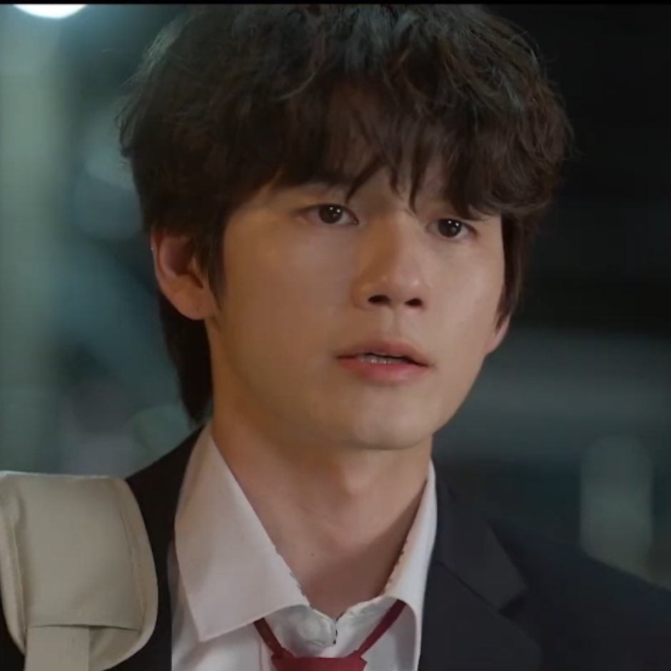 A moment captured by a fan of Ong Seongwu