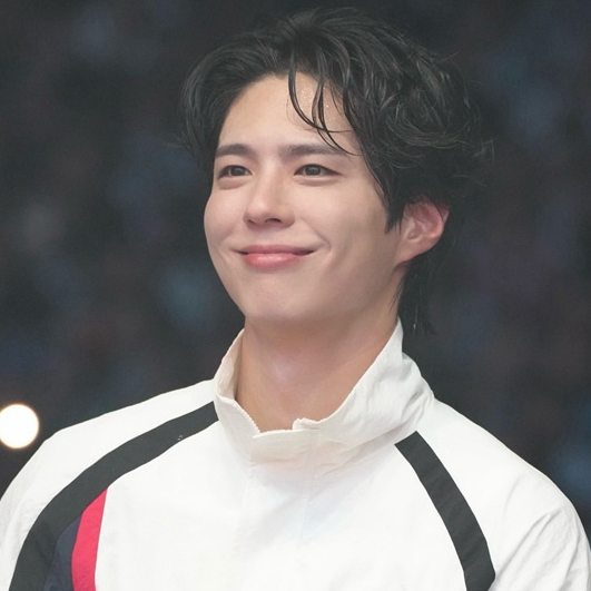 Behind-the-scenes cut of Park Bogum
