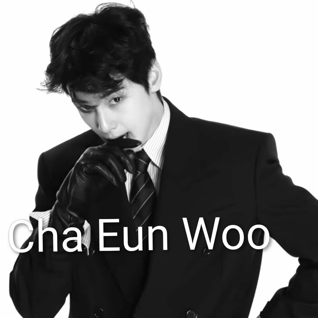 Latest photo of Cha Eunwoo