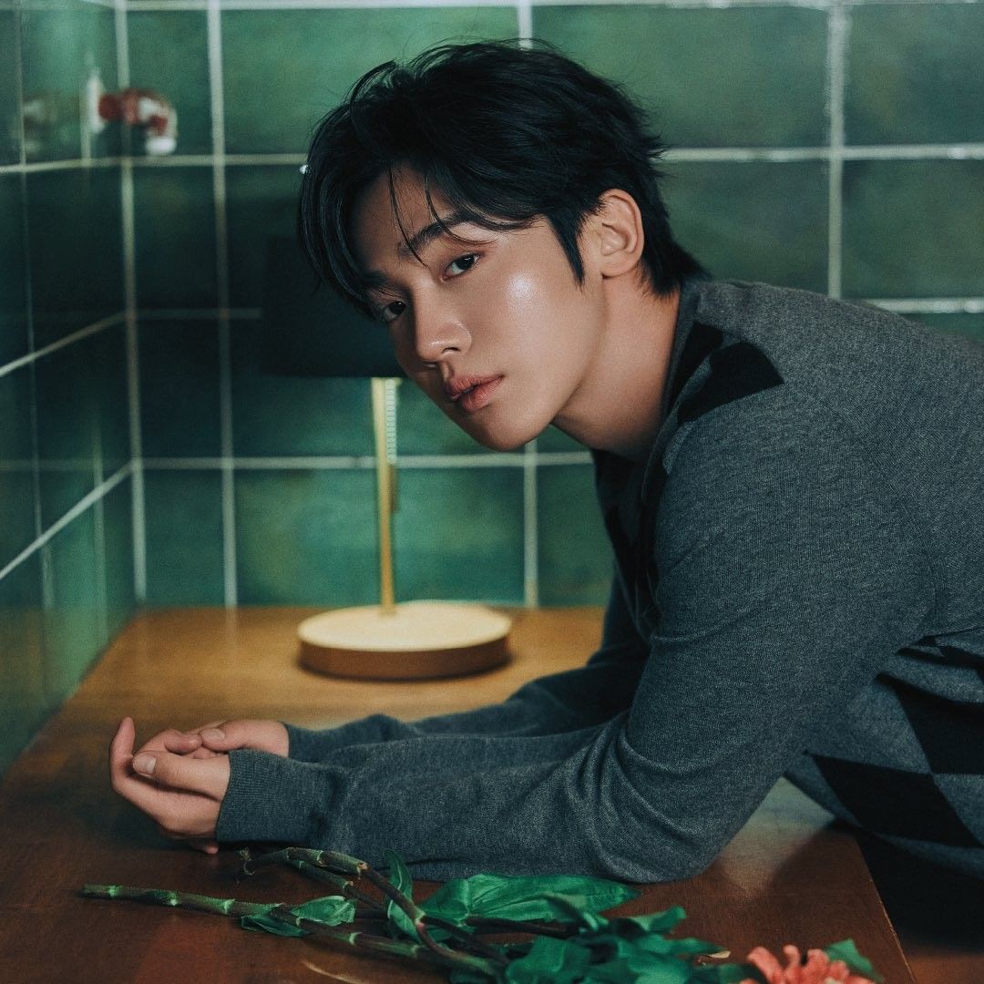 Behind-the-scenes cut of Kim Yohan