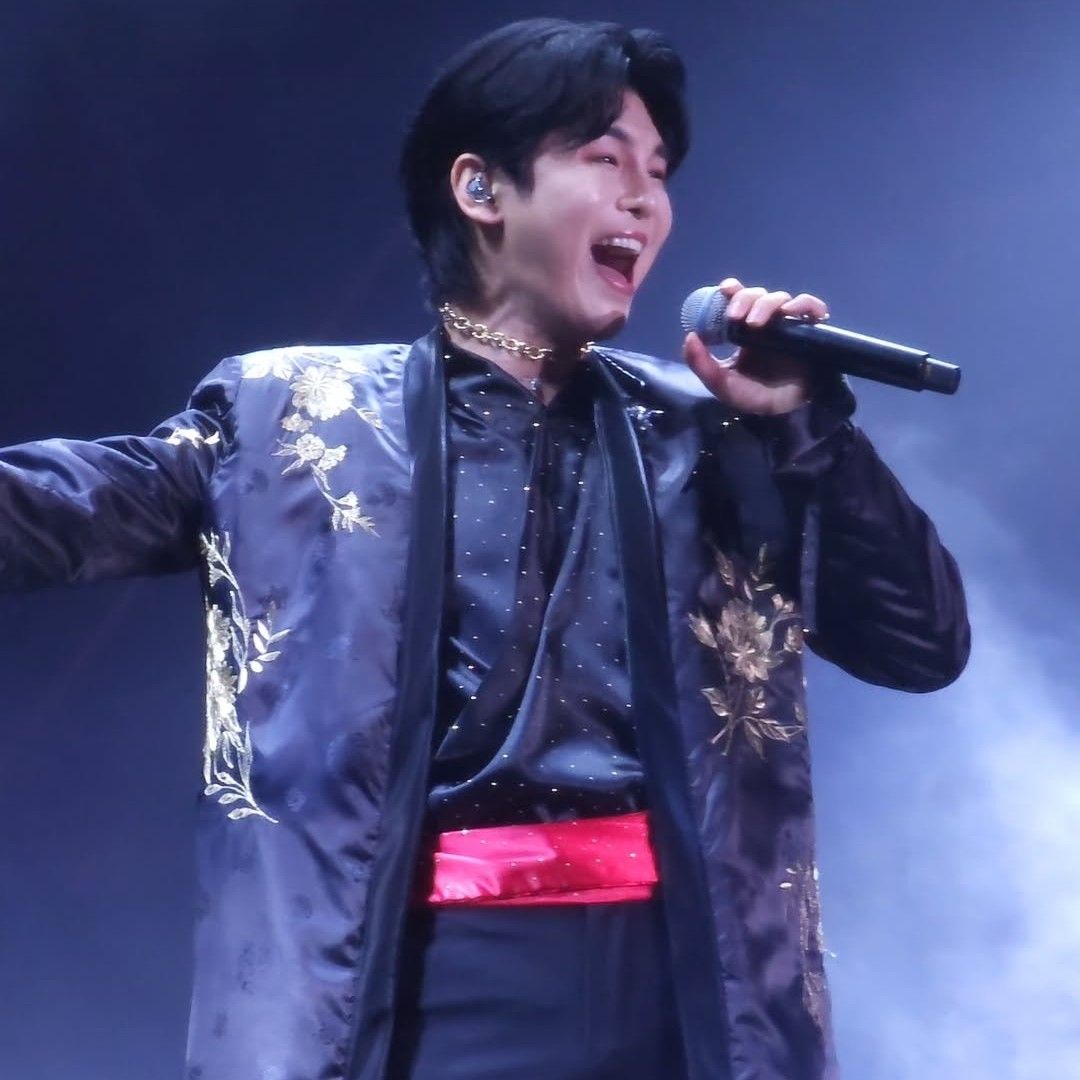 A moment captured by a fan of Kim Junsu (1991)