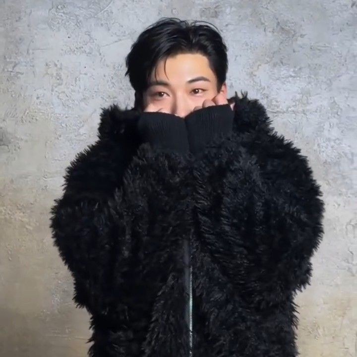 Latest photo of Woo Dohwan