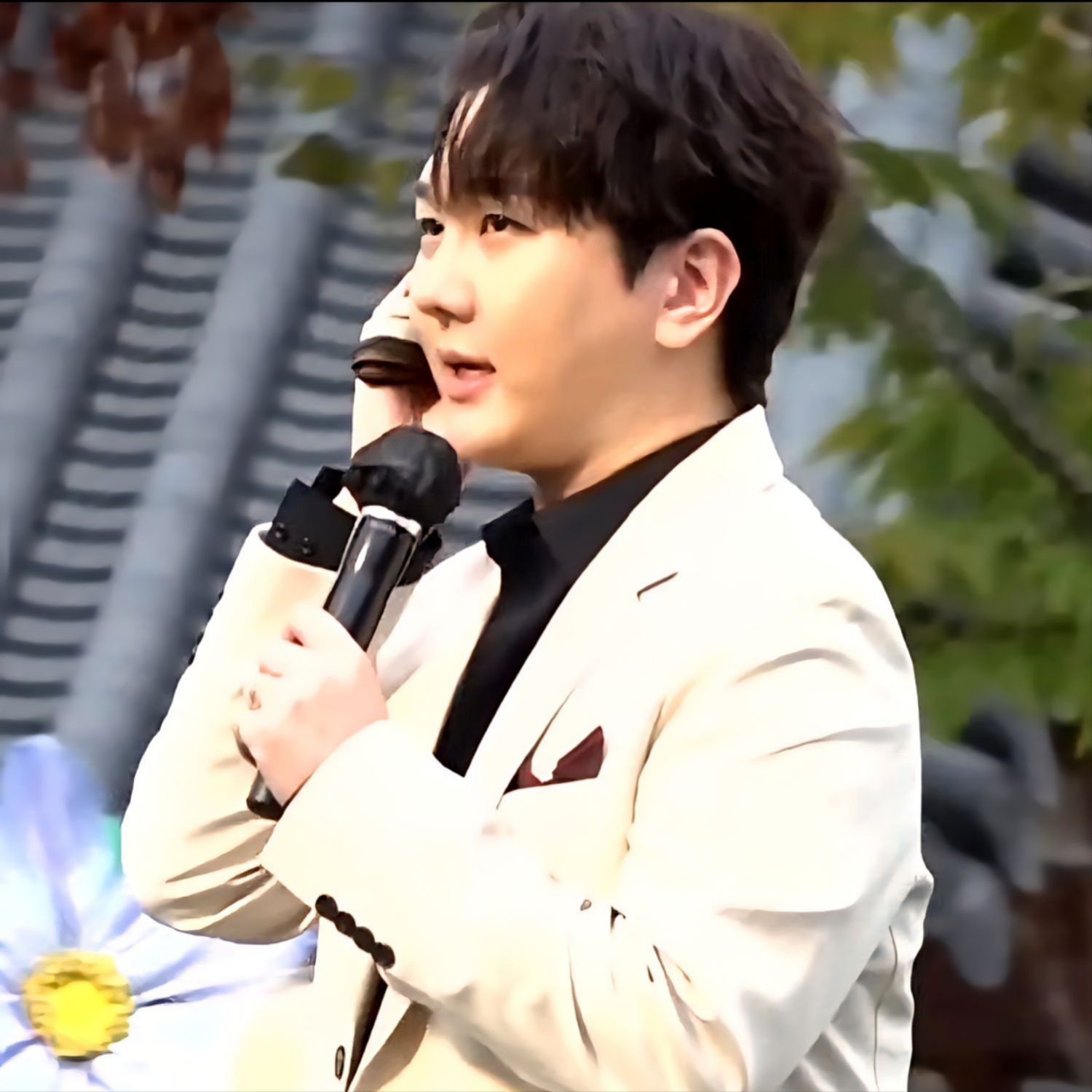 Momen yang diabadikan oleh penggemar Kim Soochan