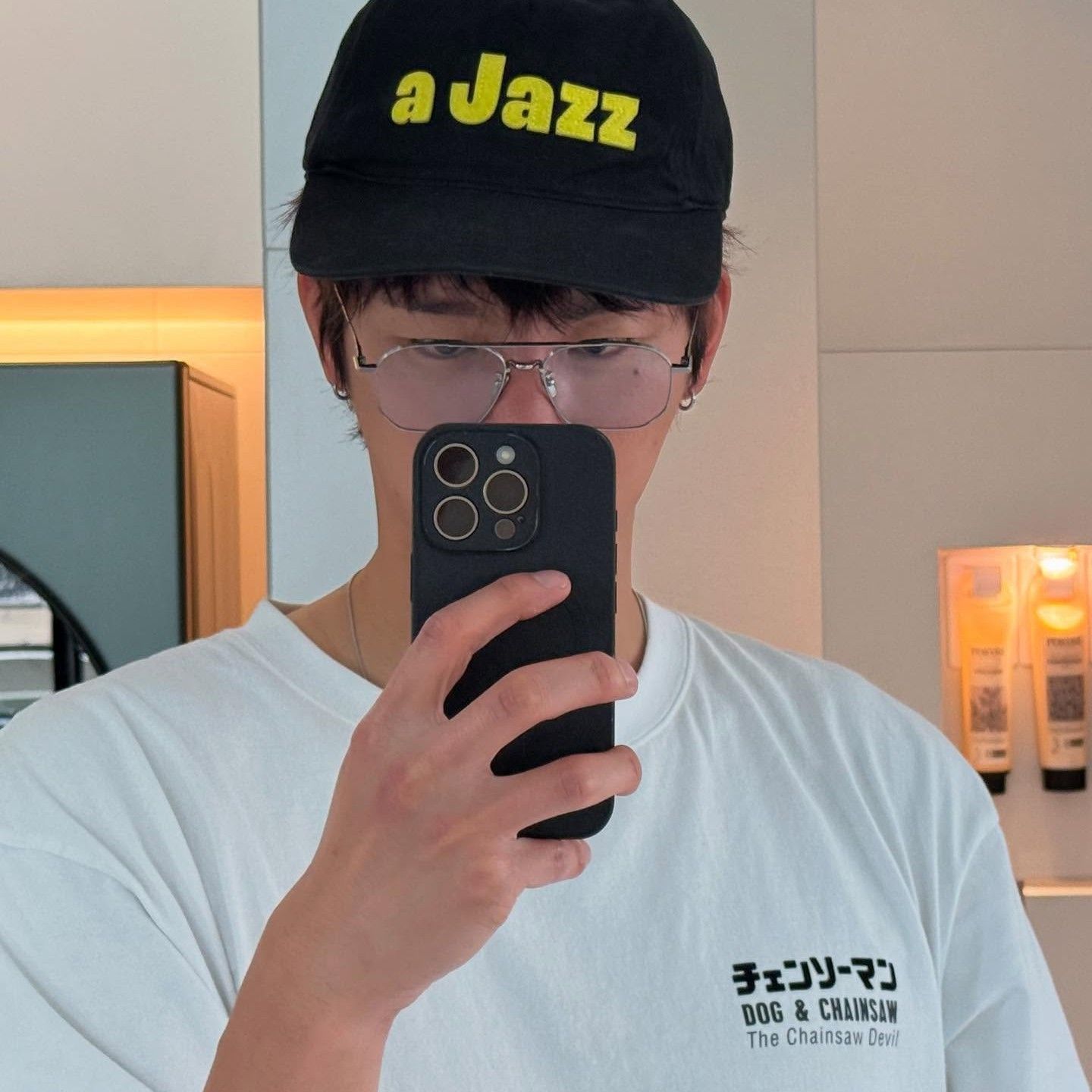 A moment captured by a fan of Seo Inguk