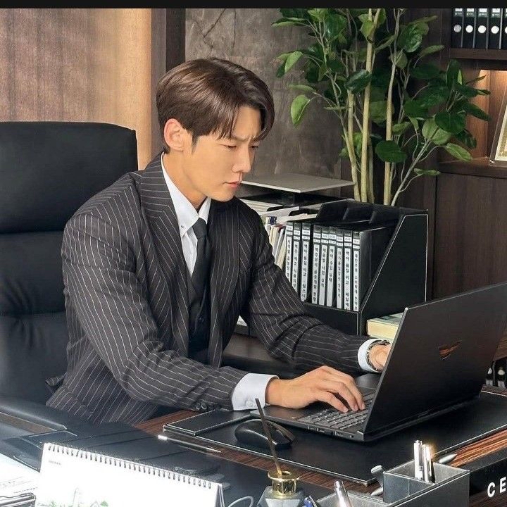 Latest photo of Choi Jinhyuk