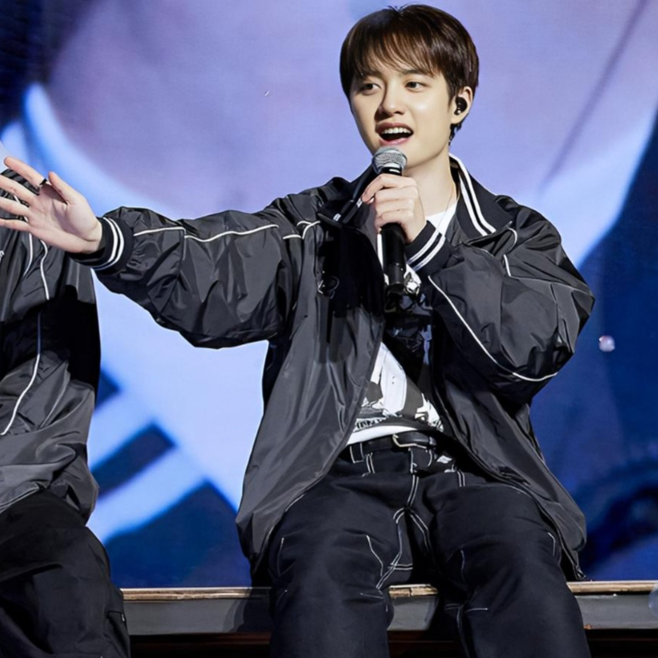 Momen yang diabadikan oleh penggemar Doh Kyungsoo (D.O.)