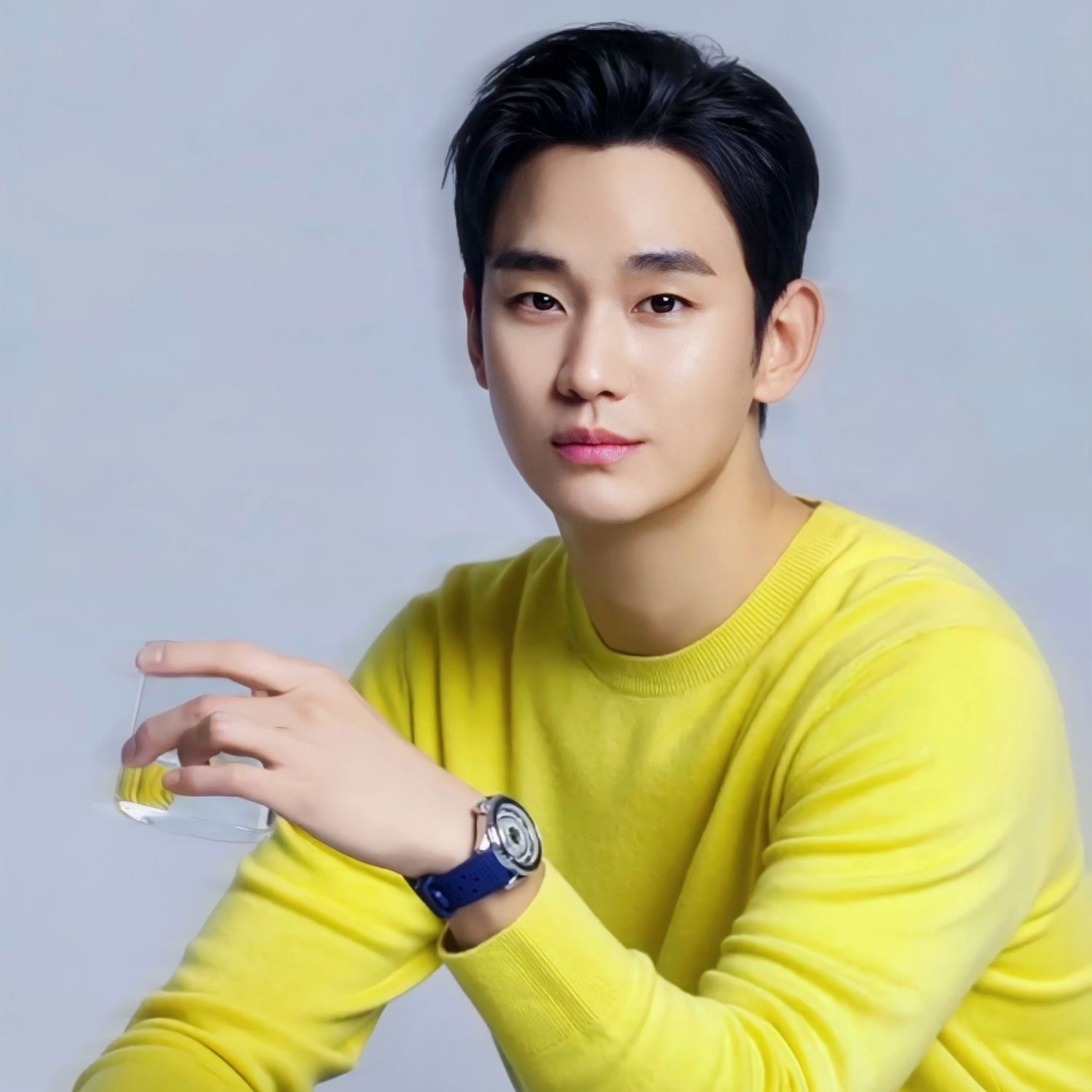 Recent activity shot of Kim Soohyun