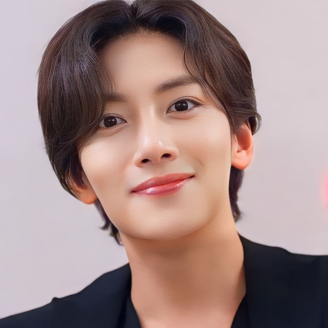 Recent activity shot of Ji Changwook