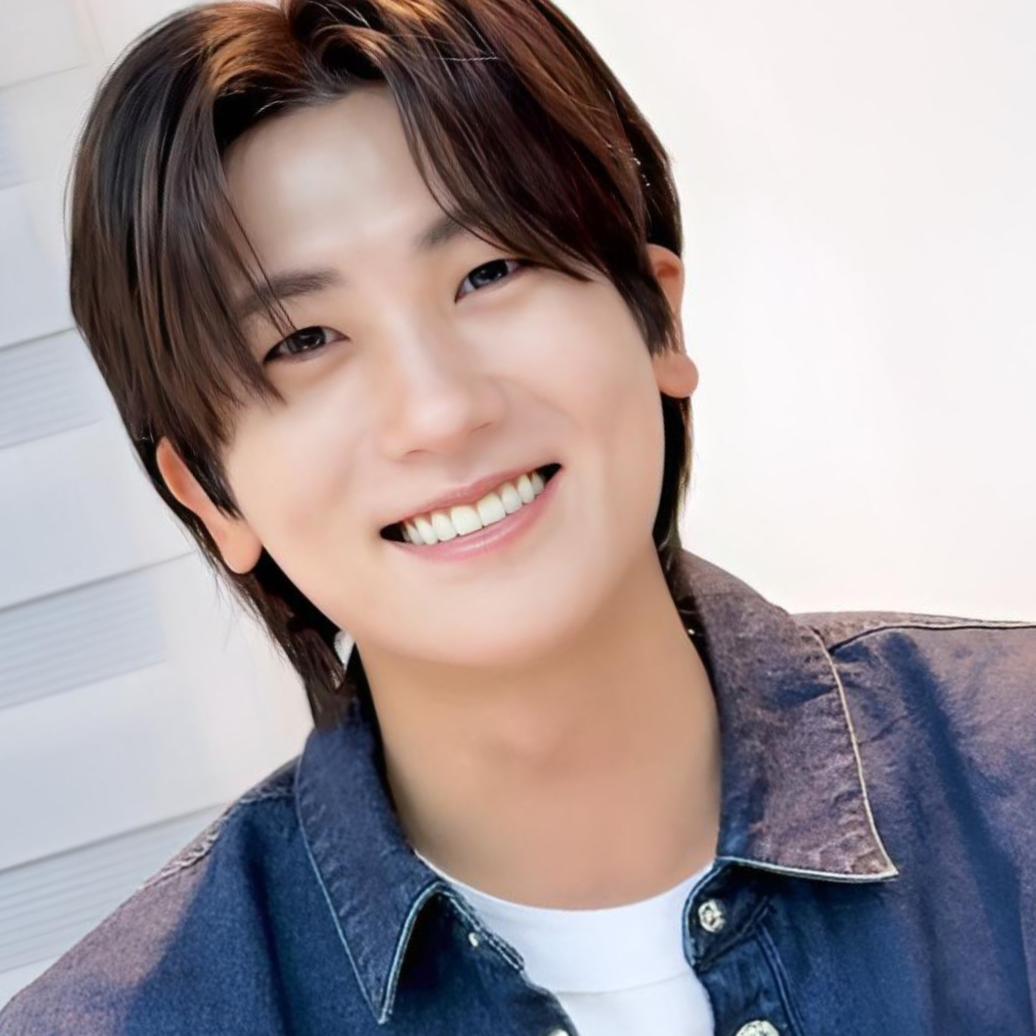 Latest photo of Park Hyungsik