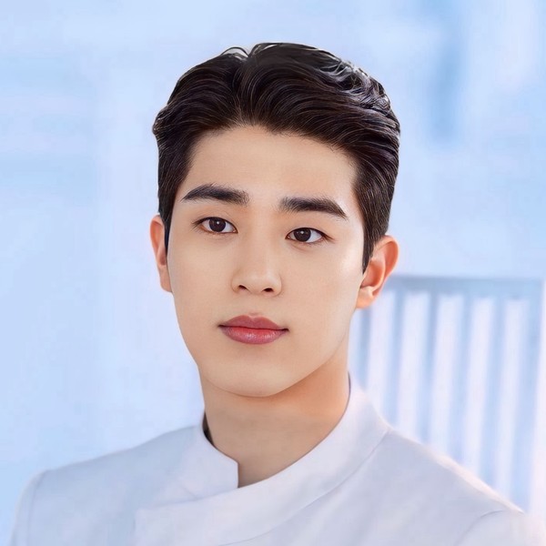 Today’s standout profile photo of Lee Chanhyeong on Choeaedol Celeb
