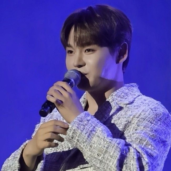 Latest photo of Park Seojin